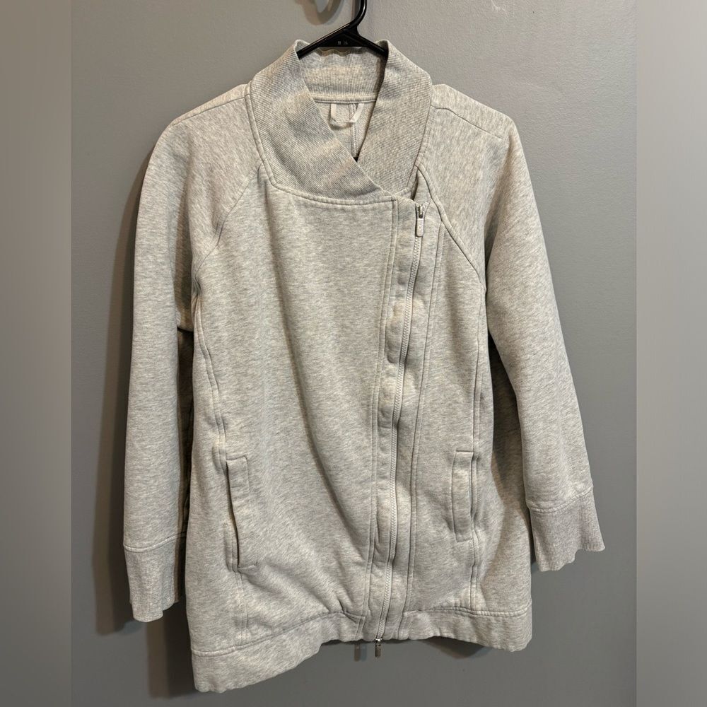 Lululemon Back To It Wrap - image 5